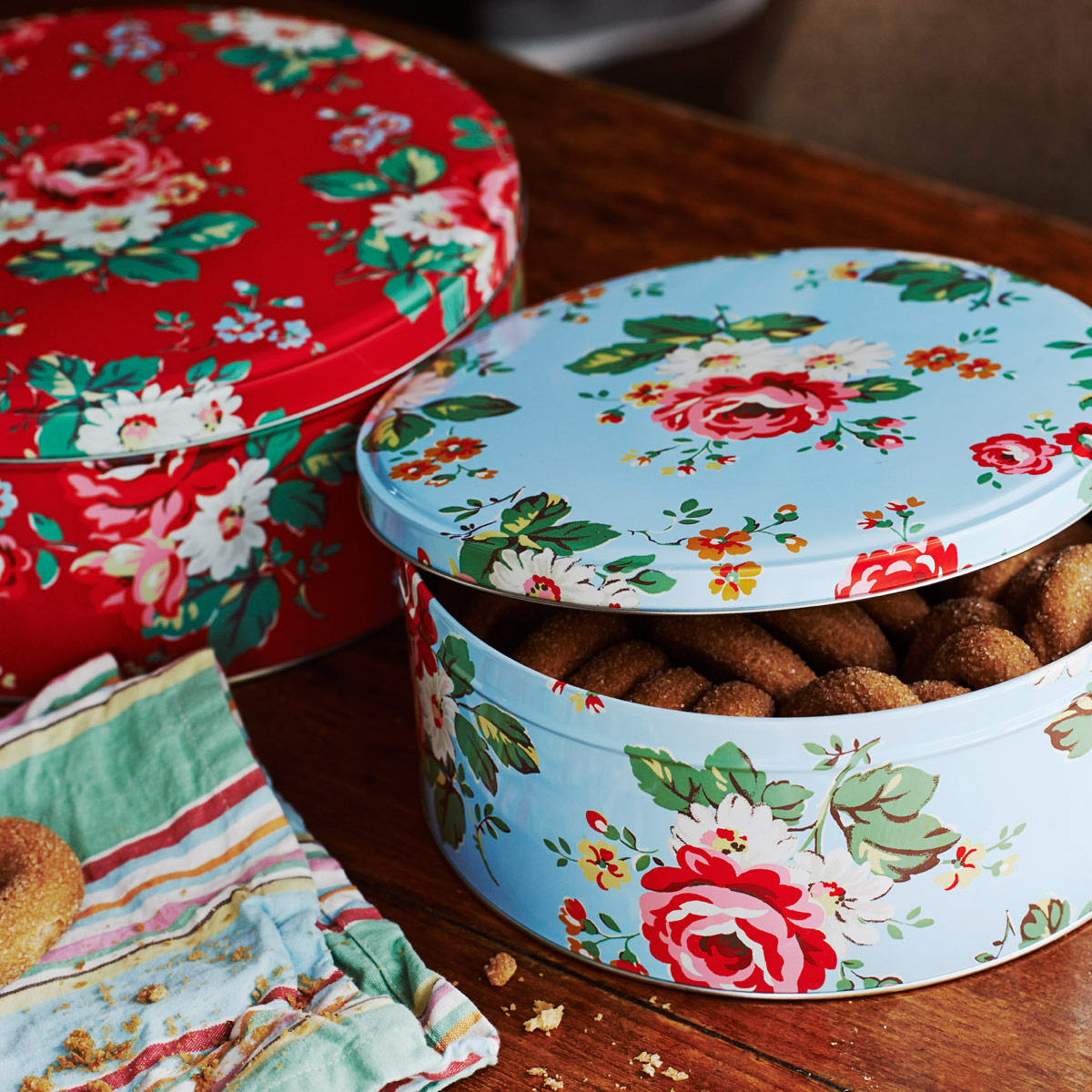 cath kidston cake tin